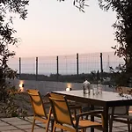 Mela Luxury Apartments