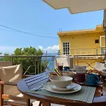 Helen\'S House