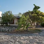 Kouremenos Beach House West