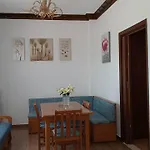 Anna\'S House