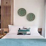 Salina Spa Villas - With Private Heated Eco-Pool, Sauna & Jaccuzi Hot Tub