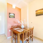 Mazis Family Apartment