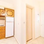 Mazis Family Apartment