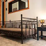Pelekanos Beachfront Apartment