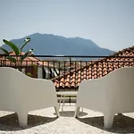 Onos - 2 Bedroom 2 Bathroom Penthouse With Terrace In Old Town