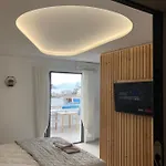 Serafina Suite Byartistunknown