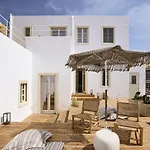 Niove Suites Milos