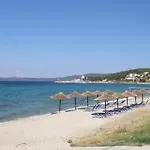 Tavani Villas