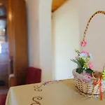 Helen\'S House