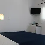 Meltemi Rooms And Studios