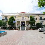 Apollo Pavilion Apartments