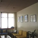 Hotel Avra