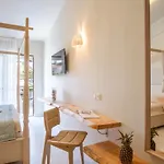 Bourtzi Hotel