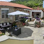 Haus Sofis