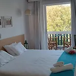 Stefos Rooms