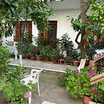 Studios Maro