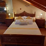 Nostos Apartments
