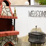 Heaven\'S House