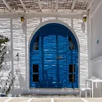 Livadia Seaside Studios 13