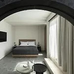Cubic Mykonos Seafront Design Suites