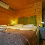 Enetiko Resort