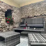 Agnanti Apartment