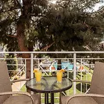 Aeolos Boutique Hotel & Suites