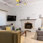 Siridaki Homes Leros