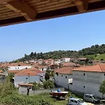 Urban House Koukouroumas