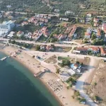 Pefkonas Apartments 100 M From The Beach