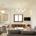 Onos - 2 Bedroom 2 Bathroom Penthouse With Terrace In Old Town