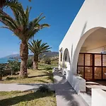 Atalanti Seaside Junior Suites