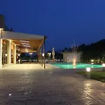 Zeis Edo Luxury Apartments