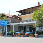 Xaris