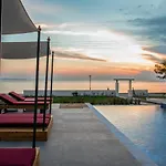 Amyntas Seafront Hotel