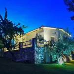 Villa Kladi