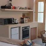 Boho Luxury Studio In Kali Strata
