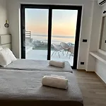 Skyline Iconic Villa