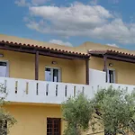 Sofia\'S Apts