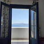 Peaceful Getaway For 2 - Amazing Sea View/Sunbeds!