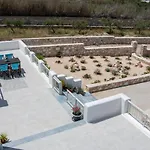 Orfeas Paros Villa