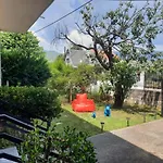 Think Blue Apartment In Nea Vrasna