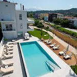 Ennea Suites-Null Suite