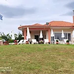 Maronia Villa