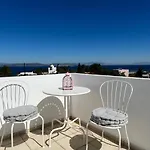 Amalia\'S Summer Home