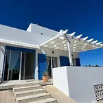 Amalia\'S Summer Home