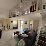 Nasia\'S House