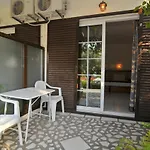 Hotel Emerald