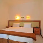 Hotel Emerald