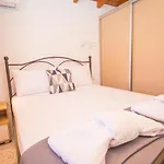 Blue Sea View Prime Apartment, Porto Heli